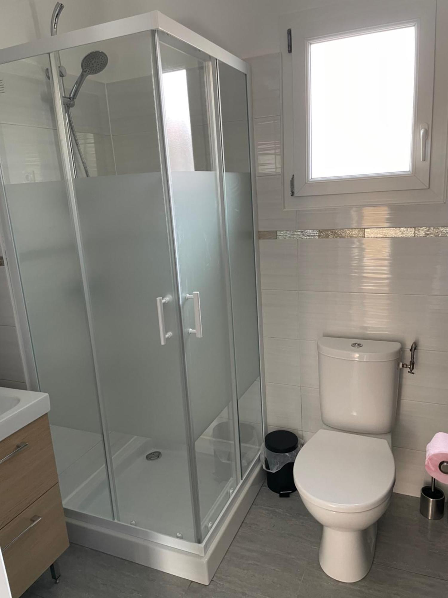Appartement T2 Avec Terrasse Et Cour Cavaillon Εξωτερικό φωτογραφία