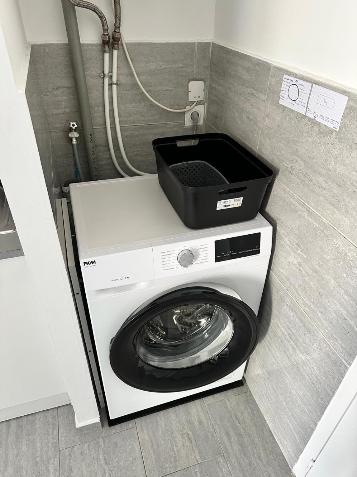 Appartement T2 Avec Terrasse Et Cour Cavaillon Εξωτερικό φωτογραφία