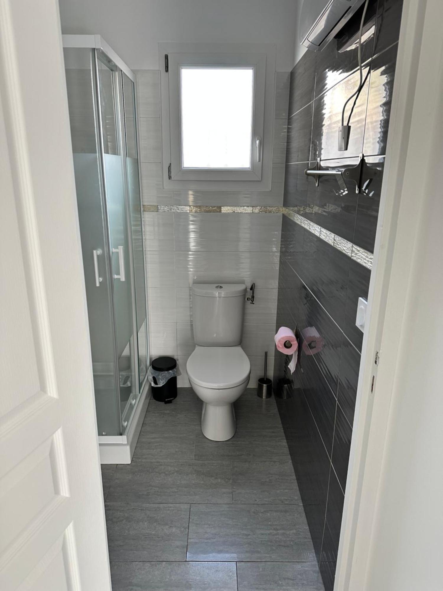 Appartement T2 Avec Terrasse Et Cour Cavaillon Εξωτερικό φωτογραφία